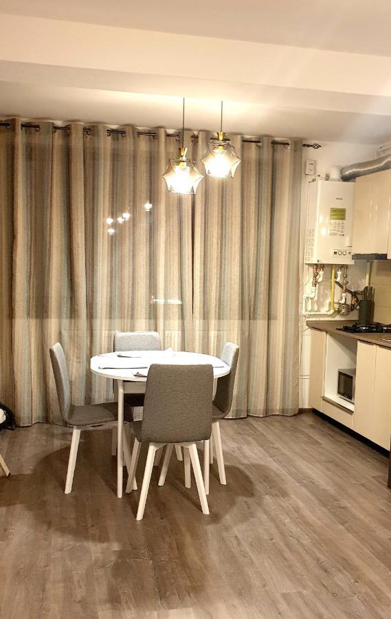 דירות Năvodari Apartament Max Mamaia Nord מראה חיצוני תמונה